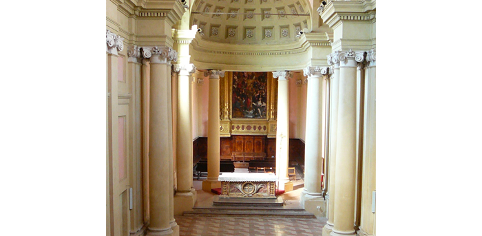 Vista dell'interno della chiesa