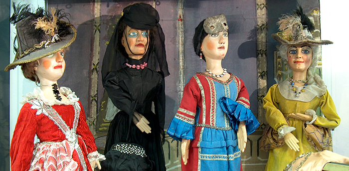 The early 19th century Frabboni brothers' marionettes 